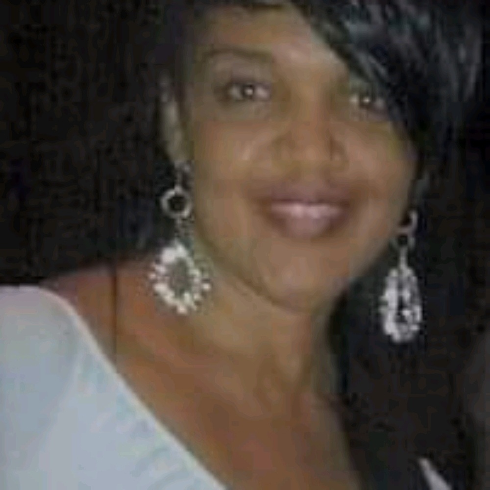 Meet your Posher, Rose